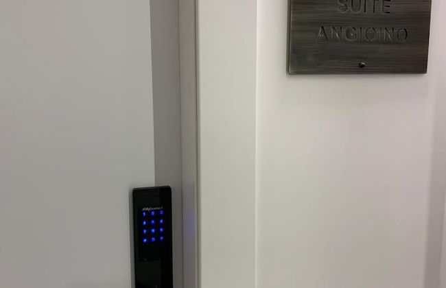 VESUCHARME Suite Luxury Room - Foto 2