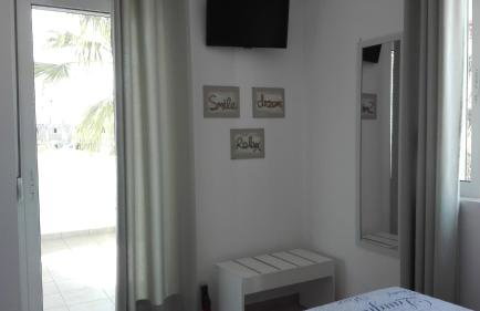 Yannis Apartments - Photo 31