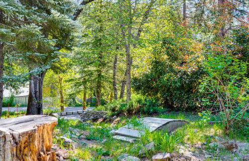 Furnished Deck and Fire Pit Sherwood Forest Cabin - Foto 23