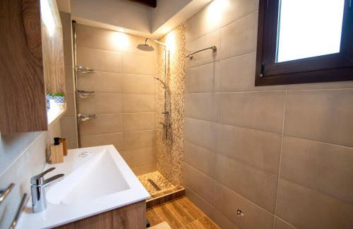 DIMIS ASOMATOS HOMES - Foto 56