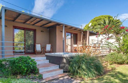 Klaritz Luxury Suites - Photo 26