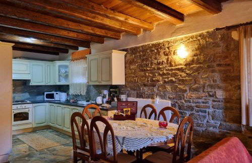 Αρχοντικό στο Διπόταμο - Foto 41