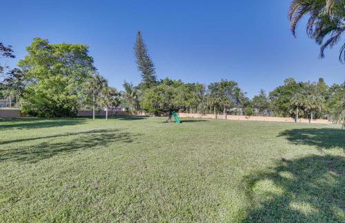 Pool and Hot Tub Spacious Villa in Coral Springs! - Foto 41