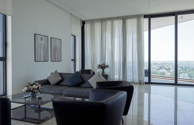 Central Park Residence - Photo 21