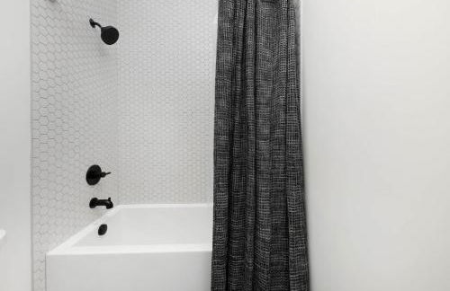 Kays Hideaway - Stylish stay steps to dining - Foto 23