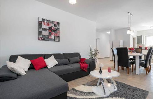 Amazing Home In Pula With Kitchen - Foto 3