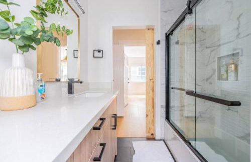 Quintessential Queen Anne charmer w 7Beds4Baths - Foto 34