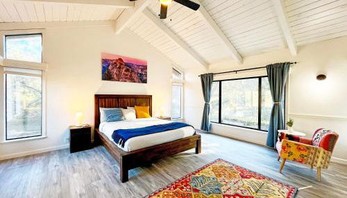 Modern Yosemite Cabin, 15min Bass Lake, Sleeps 8 - Foto 4