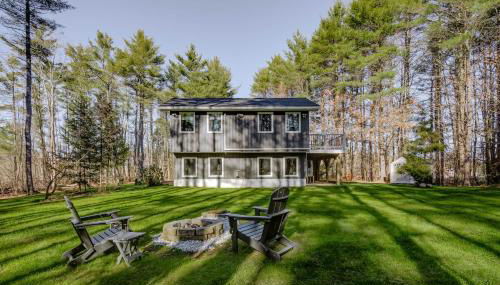 Modern Gem on 15 Acres, 5 Mi to Old Orchard Beach! - Foto 4