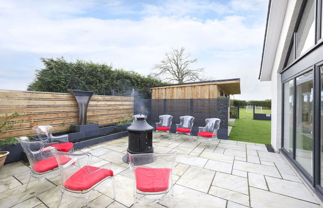 JOIVY Luxurious & Spacious 3Br House With A Hot Tub - Foto 46