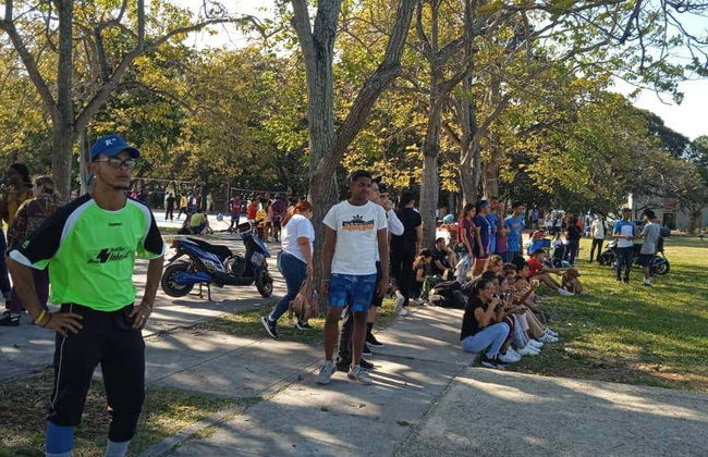 Partita di baseball all'Avana con guida locale - Foto 7