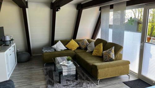 Nurdachhaus mit Blick ins Grüne- ruhige Lage nahe Yachthafen Fedderwardersiel - Foto 3