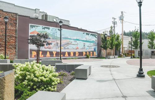 Modern, Quiet and Charming Downtown Apartment - Foto 27