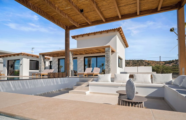 Villa Anassa - Luxurious 4-Bedroom Villa with Private Pool by Temma Villas - Photo 37
