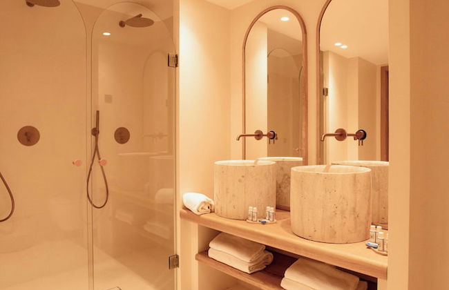 Relaxing Room With AC in a Villa in Gassin - Foto 4