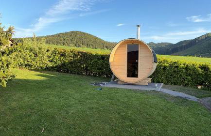 Villa Vahl Luxe groepsvilla, 16 personen, tuin met BBQ en sauna, open haard, perfect voor families & retreats - Foto 9