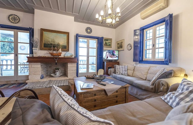 Beachfront Spetses Spectacular Fully Equipped Traditional Villa Families,groups - Photo 19