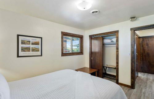 Lakefront Washington Home with Private Pool and Sauna - Foto 15