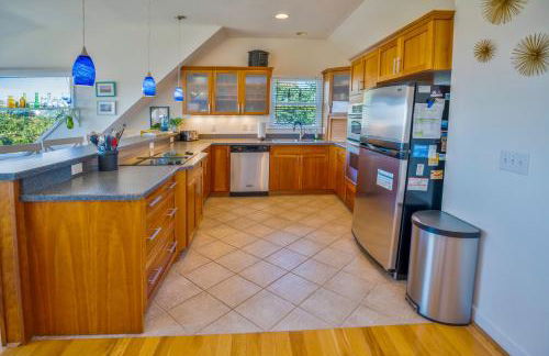 Waterfront luxury w-beach resort-pool-golf-tennis-fishing & views! - Foto 46