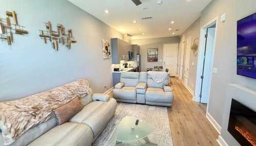 Cozy Luxury Modern Apartment Downtown Dallas Farmers Market - Photo 1