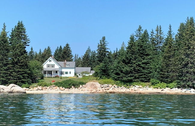 Geary House at Fifield Point - Photo 23