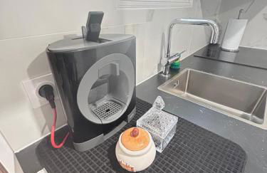 Charmant studio neuf et meublé - Foto 32