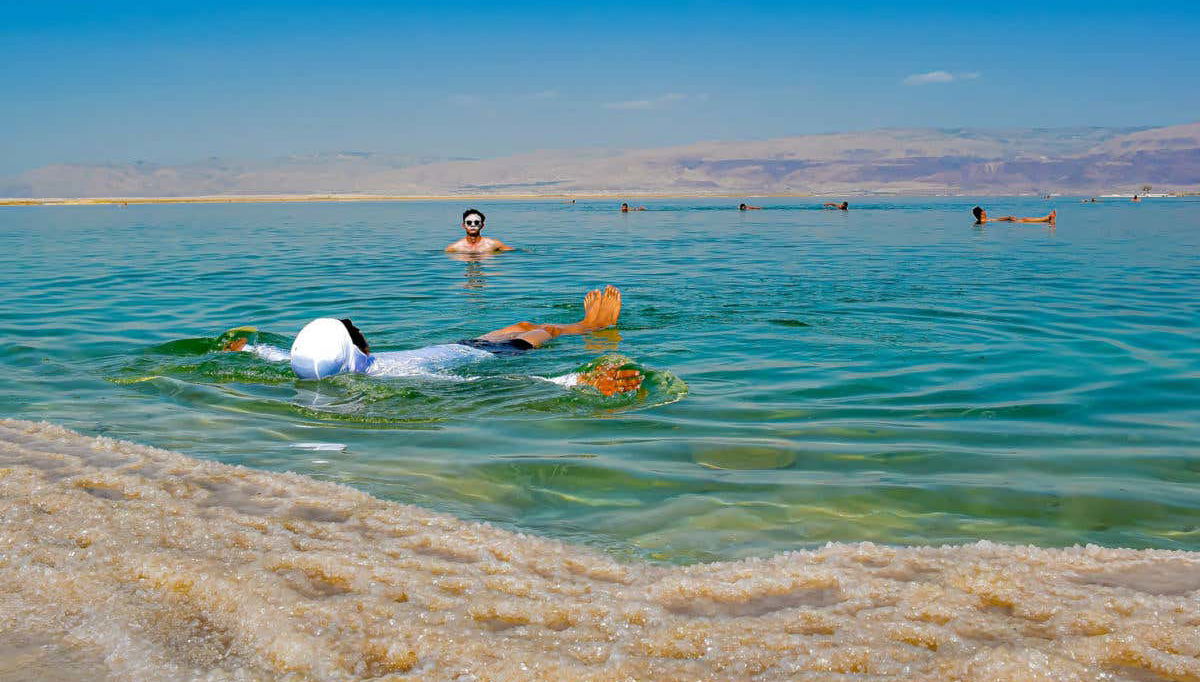 Baño en el Mar Muerto