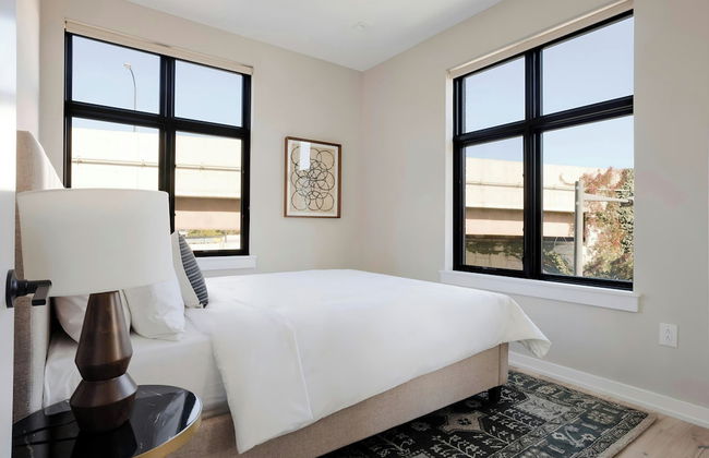 Sonder by Marriott Bonvoy The Edison Apartments Old City - Photo 26