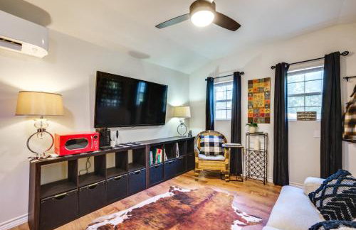 Cozy Montgomery Cottage with Porch, Near Lake Conroe - Foto 4