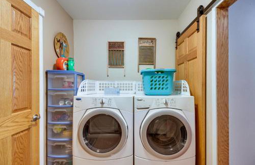 White Swan Lake Home Near Hiking and Snowmobiling! - Foto 34