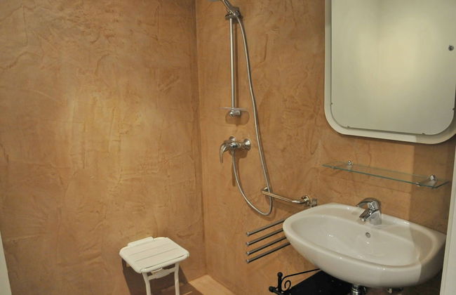 Holiday Home in Somme-leuze With Sauna & Garden - Foto 15