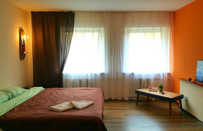 River Apartments - Photo 5