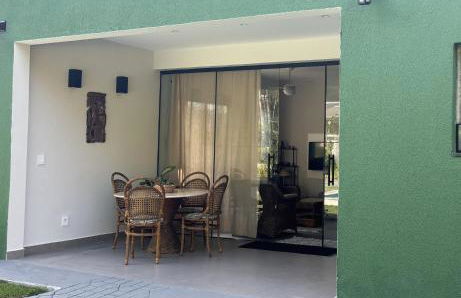 Casas aconchegantes com piscina na encantadora Praia das Cigarras - Foto 3