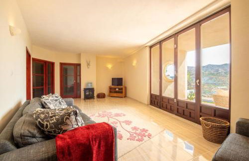 Dream Stay! 15 Guests, Big Pool with Heating Option at Extra Cost, Sea view! - Photo 38