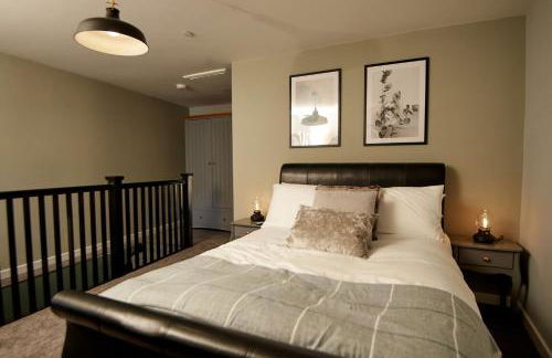 Chapel View, A charming one-bedroom cottage nestled in the heart of the historic township of Laugharne - Photo 12