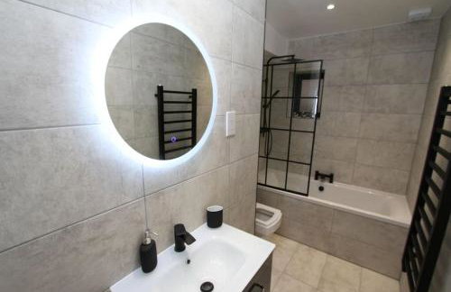 Lovely One Bed Apartment-Near All Transport-Village-FreeParking - Foto 11