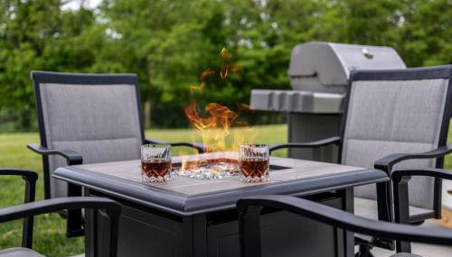 Spacious Home 4BR Fire Pit, Patio Hot Tub - Foto 4