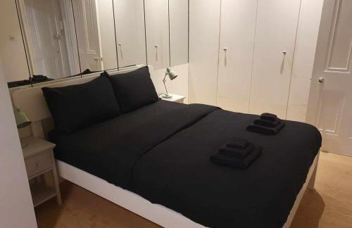 Charming Apartment Steps Away From Islington - Foto 8