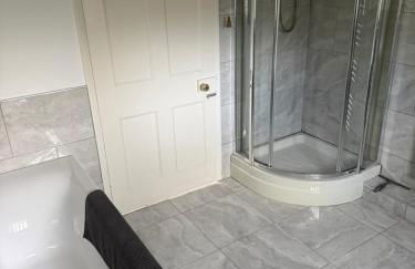 West Cottage, Free Breakfast supplied with free range eggs With log burner - Foto 15