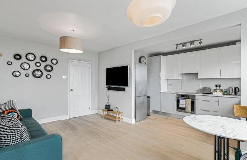 Modern 1 bedroom Apartment with views on West London - Pass the Keys - Foto 3