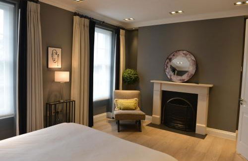 Luxury 4 Bedrooms 5 Baths 2 Receptions Family House with Garden Chelsea - Foto 26