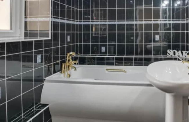 2bed Maisonette-sleeps 4-balcony, Sea Views, Wifi - Foto 6