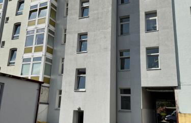 1 Zi Whg an der Universität zu Kiel-Alsenstrasse 17, perfekt als Schadenwohnung, eigener Parkplatz, große Wohnküche, Wlan, gemütlich möbliert, je 3 Min zur Universitätsklinik, Ostsee, Seebäder, City, Luxusfähren - Foto 29