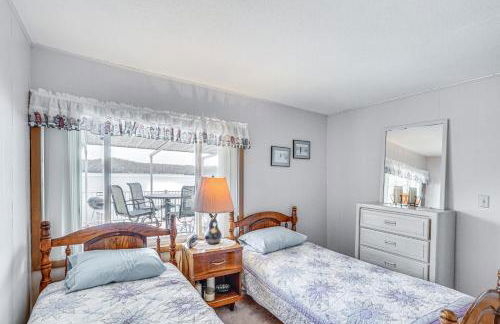 Shared Dock at Waterfront Lake of the Ozarks Home - Foto 12