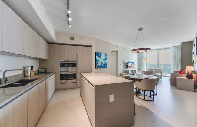 Luxury Beachfront Condos in Hollywood - Foto 76