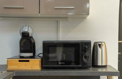 ValenStay - Logement Stade du Hainaut avec jardin - Foto 10