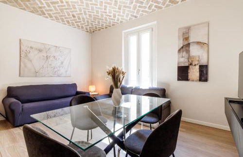 Chiara Apartment 6 guest - Train Station - Parking - Foto 28