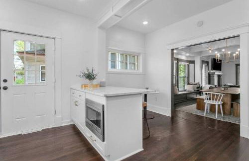 Walnut Remodeled Modern 5BR Home Walkable King Bed - Foto 45