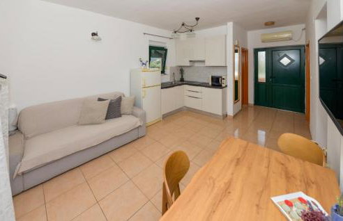 Eight-Bedroom Holiday Home In Pasman - Foto 29