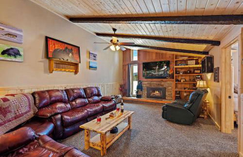 Huckleberry Hollow by KABINO Hot Tub FirePit PS2 Satellite Grill WiFi Golf Course - Foto 19